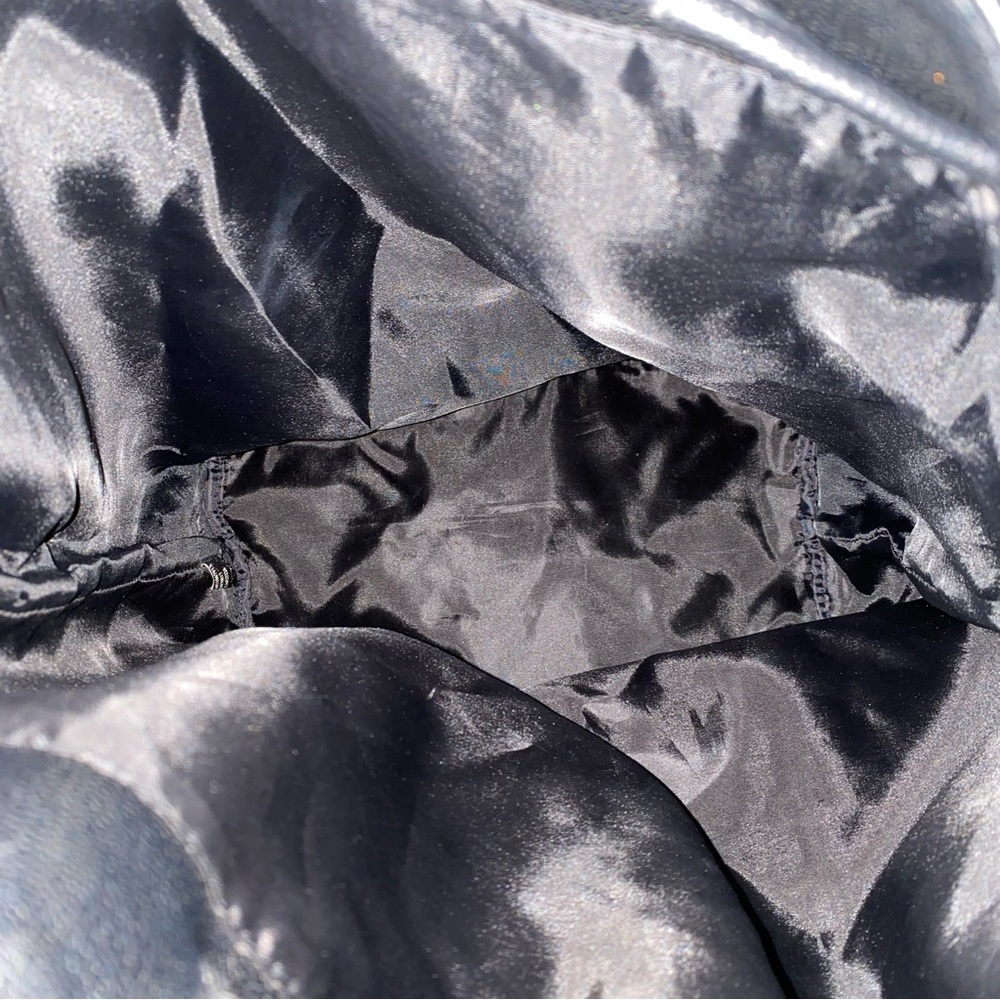 Victoria’s Secret Women’s Black shoulder bag/backpack with fringe. - Picture 5 of 7